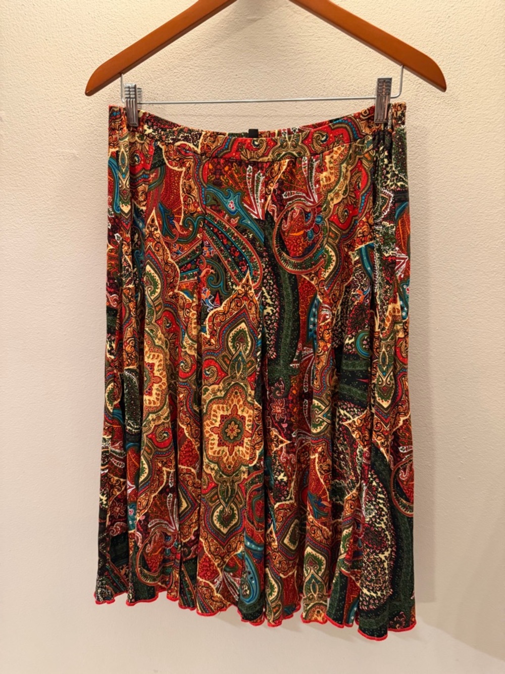 Premise Petite Multi Color Paisley Print Lettuce Edge Midi Skirt PL Boho Red